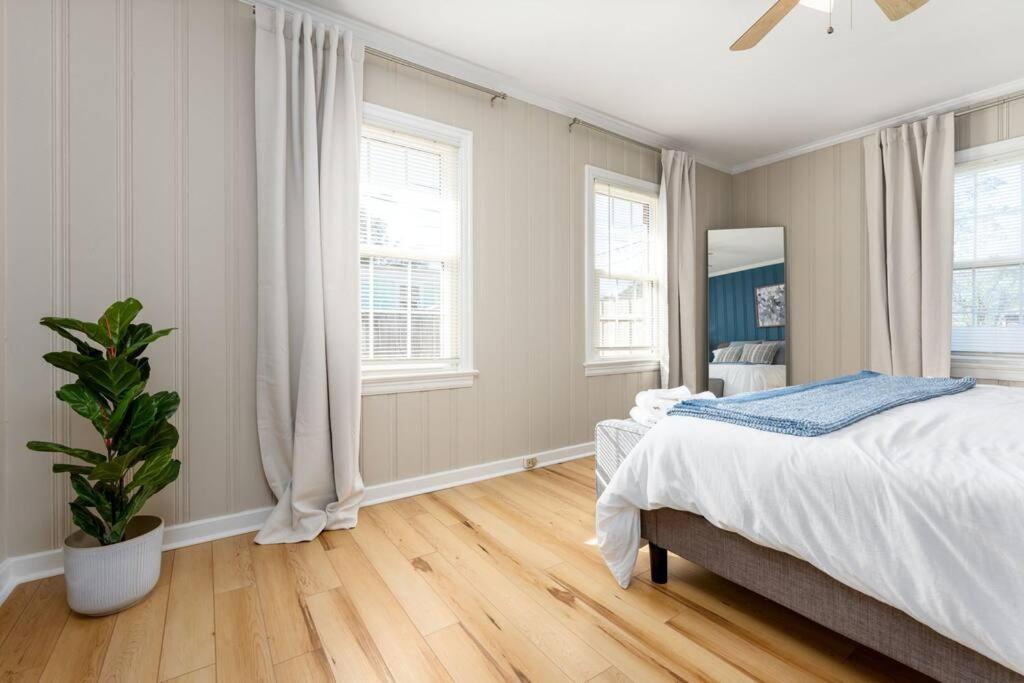Serenity Beach House In Central Ilm W/ King Bed Уилмингтън Екстериор снимка